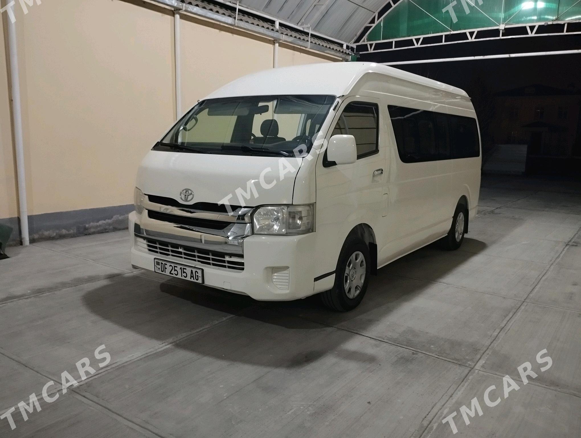 Toyota Hiace 2014 - 420 000 TMT - Бузмеин ГРЭС - img 4