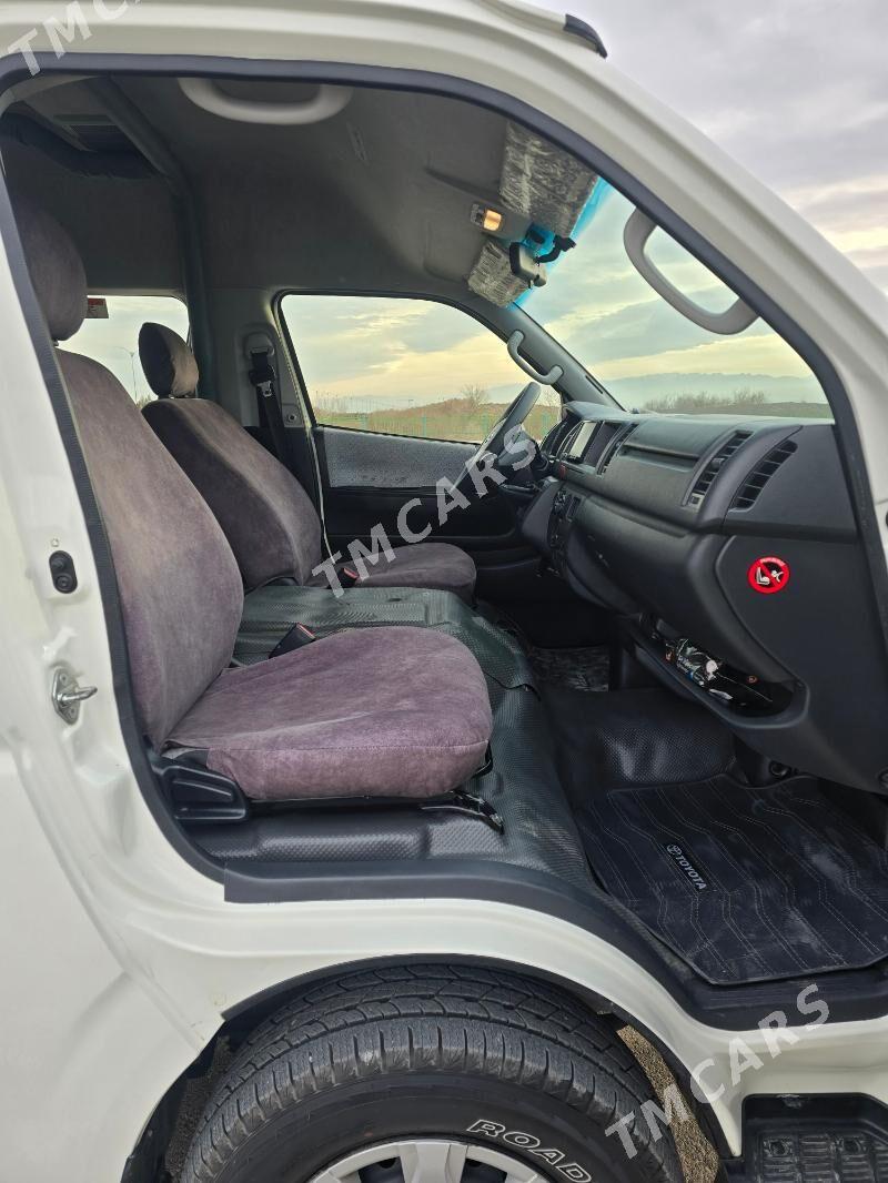 Toyota Hiace 2017 - 500 000 TMT - Aşgabat - img 6