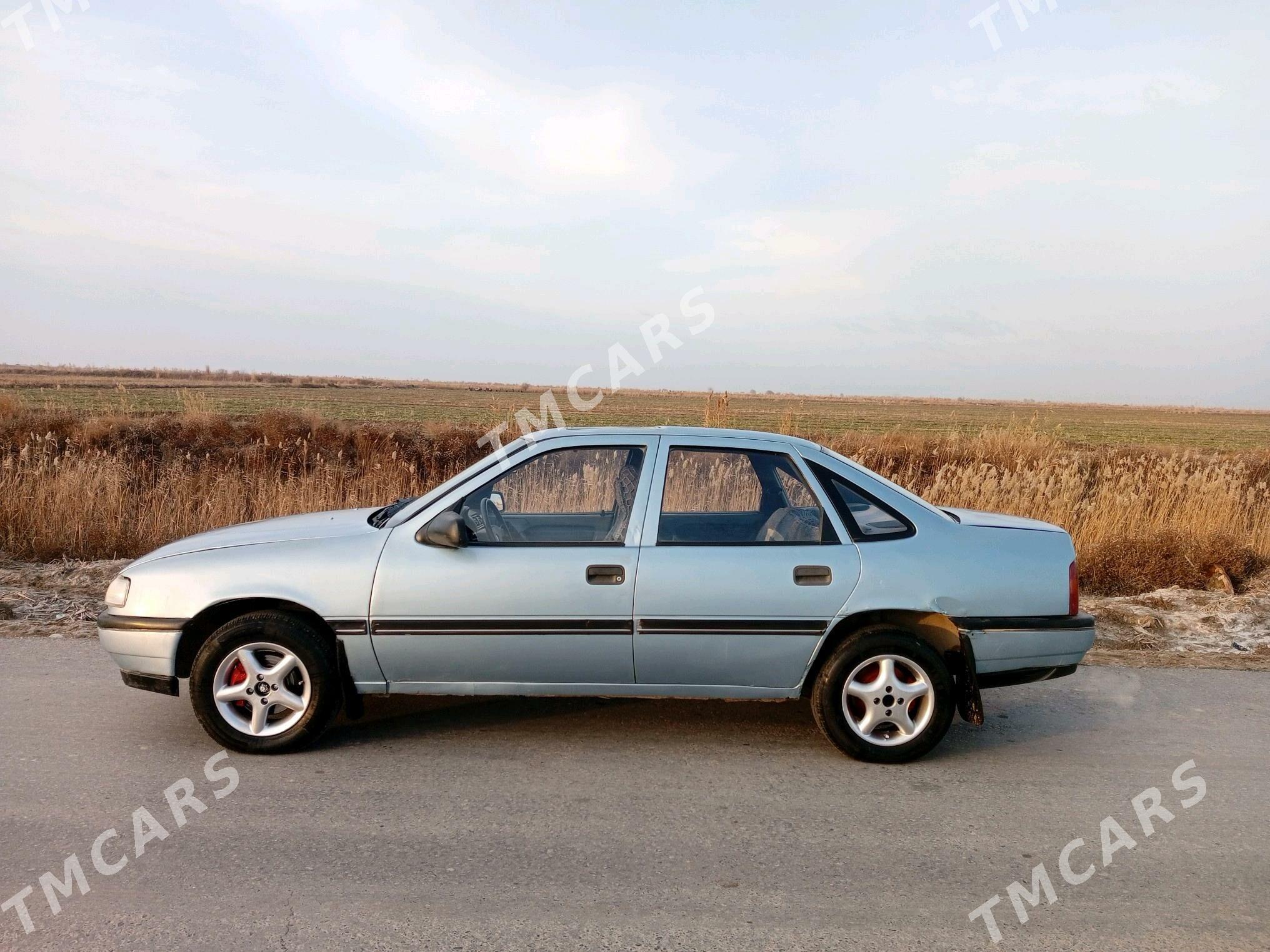 Opel Vectra 1992 - 19 000 TMT - Мары - img 2