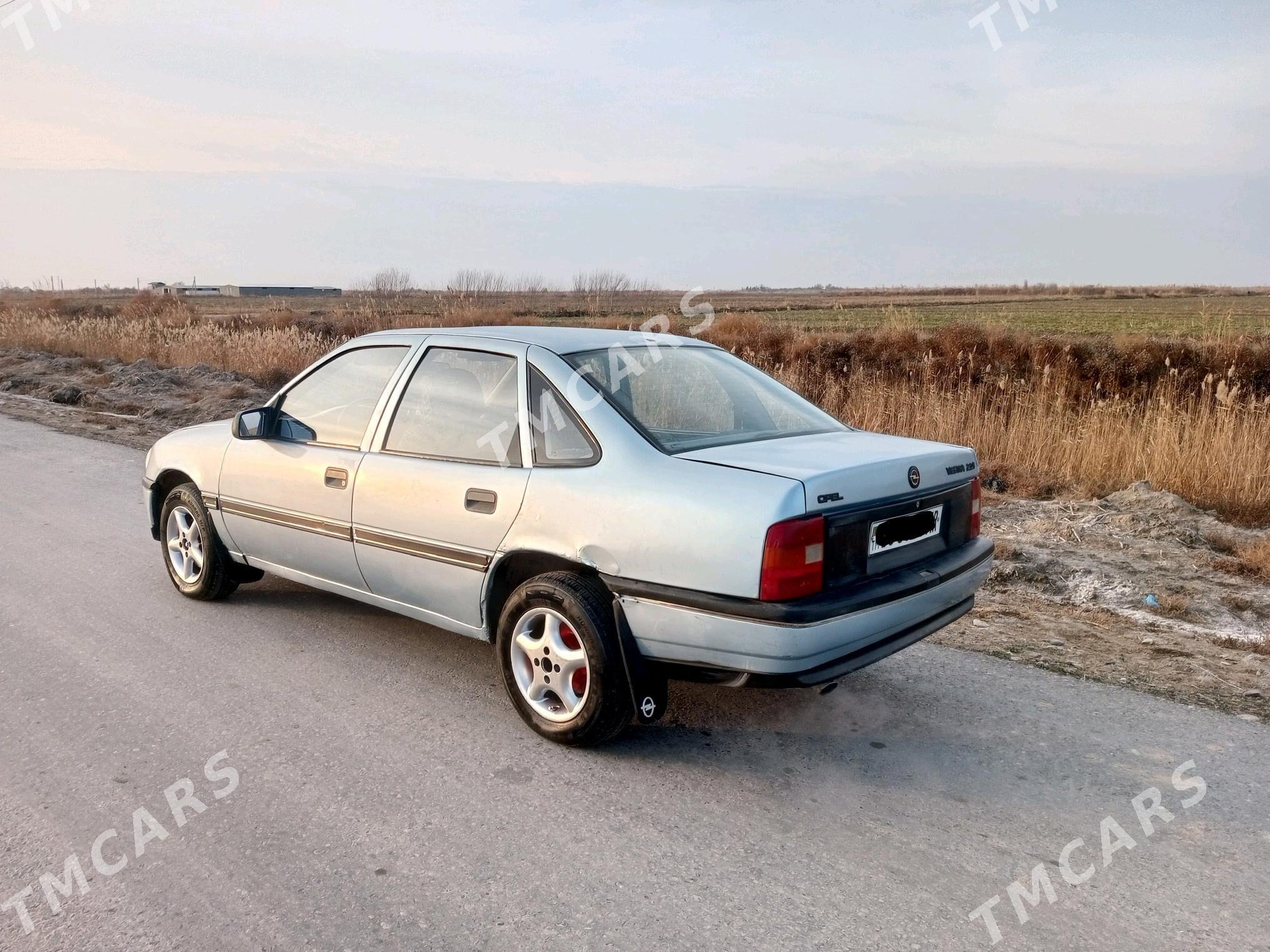 Opel Vectra 1992 - 19 000 TMT - Мары - img 3