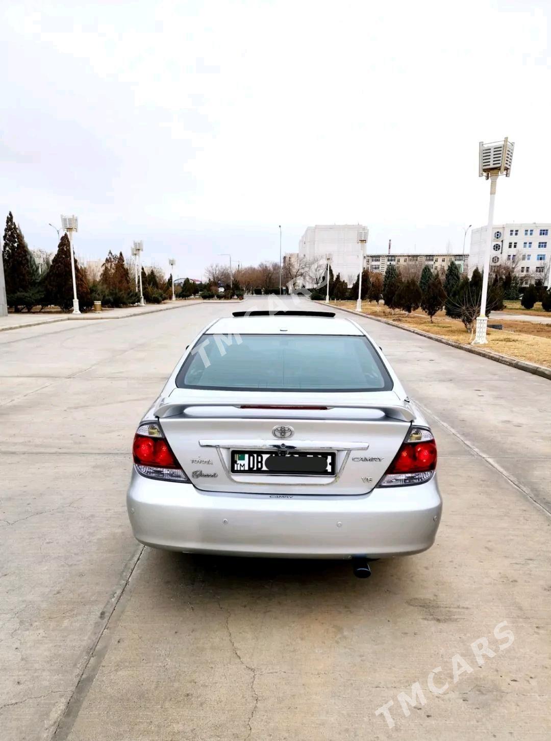 Toyota Camry 2005 - 167 000 TMT - Дашогуз - img 3