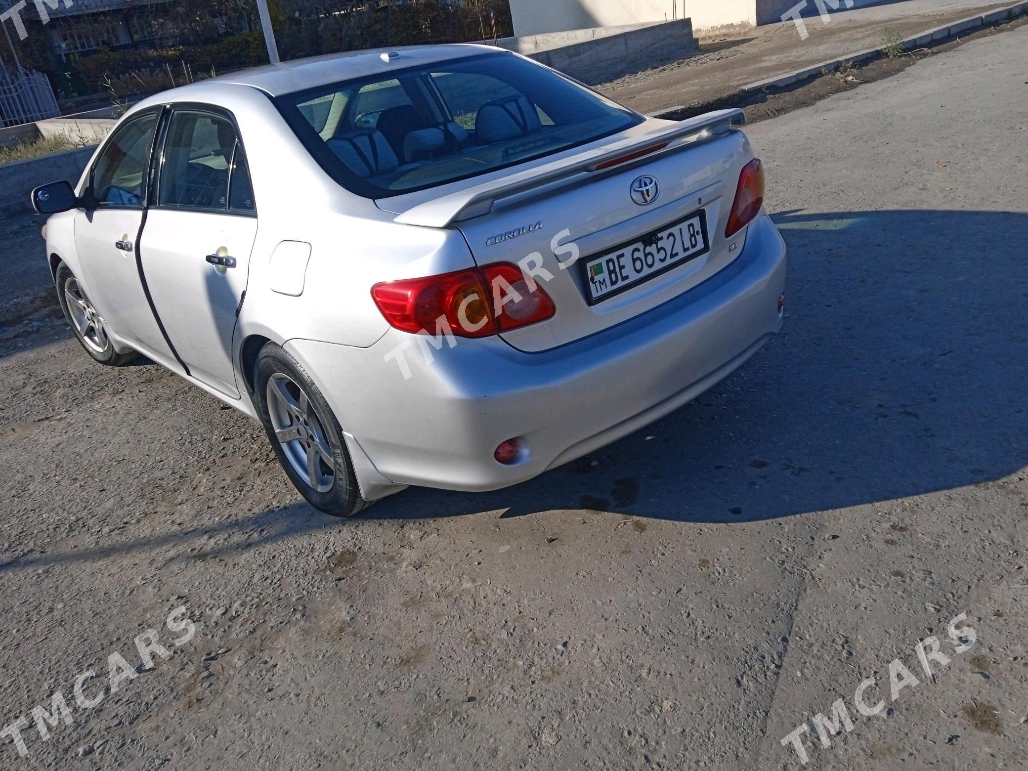 Toyota Corolla 2010 - 120 000 TMT - Türkmenabat - img 2