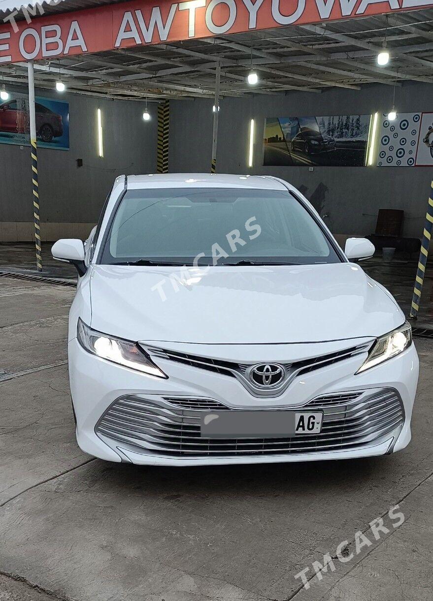 Toyota Camry 2018 - 230 000 TMT - Aşgabat - img 3