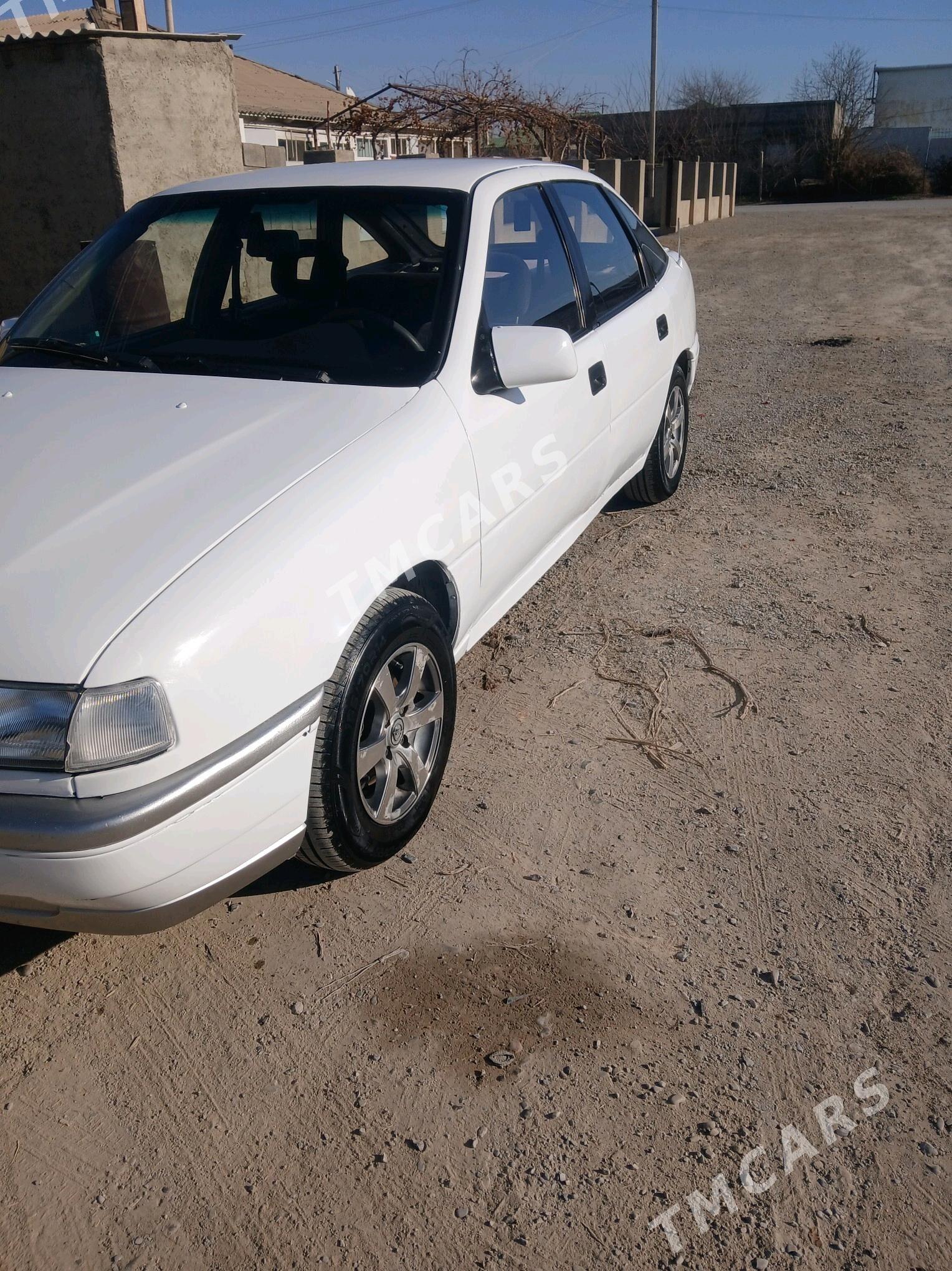 Opel Vectra 1991 - 31 000 TMT - Aşgabat - img 4