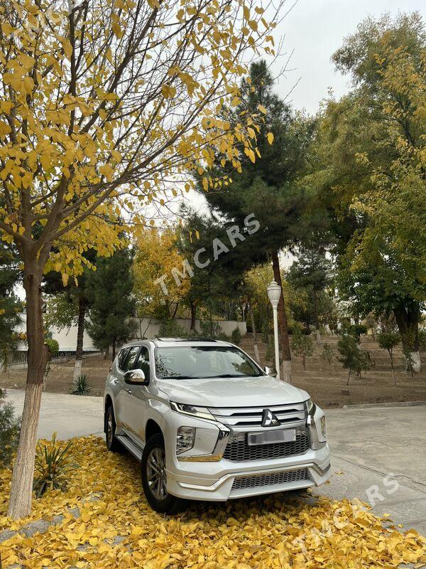 Mitsubishi Pajero 2020 - 390 000 TMT - Aşgabat - img 8