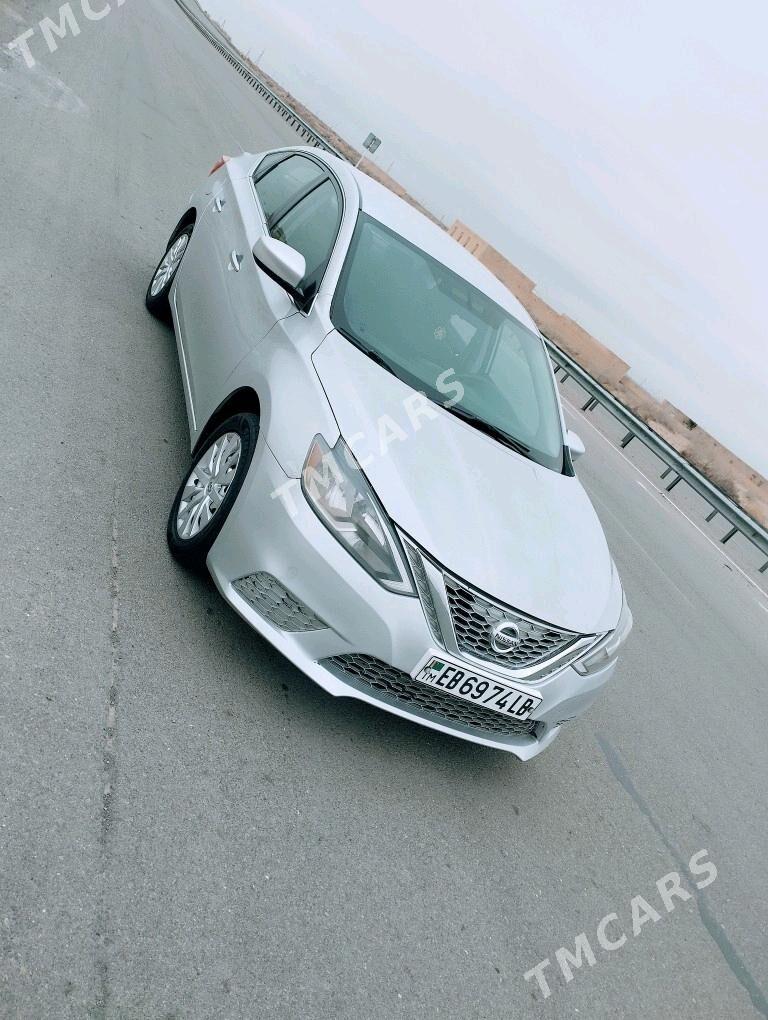 Nissan Sentra 2018 - 150 000 TMT - Туркменабат - img 5