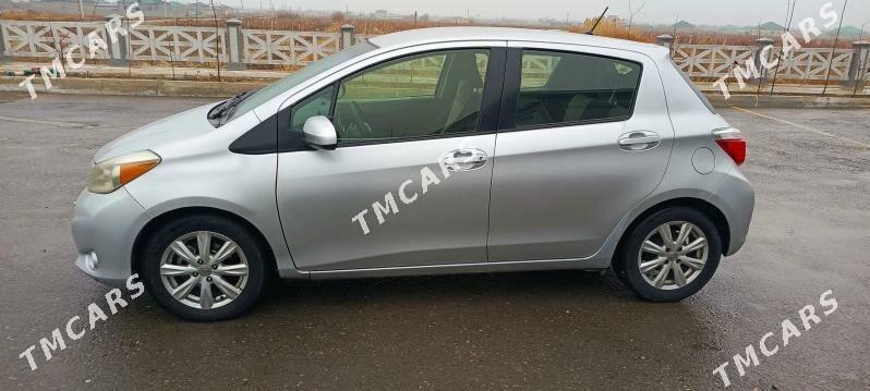 Toyota Yaris 2013 - 145 000 TMT - Ашхабад - img 4