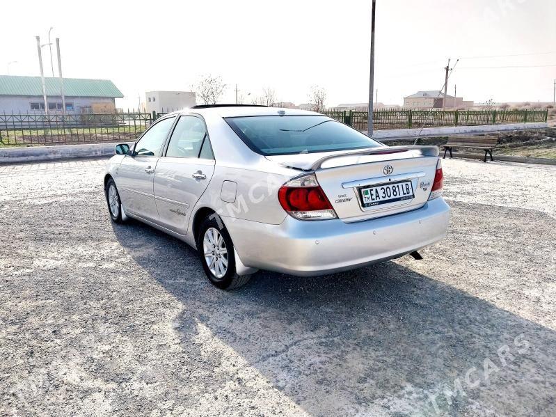 Toyota Camry 2003 - 220 000 TMT - Халач - img 3