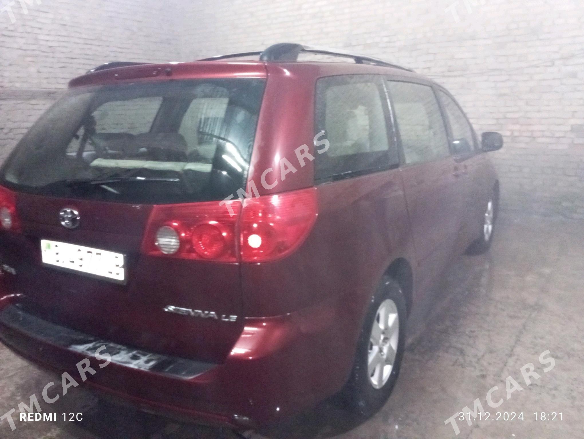 Toyota Sienna 2008 - 172 000 TMT - Дянев - img 4