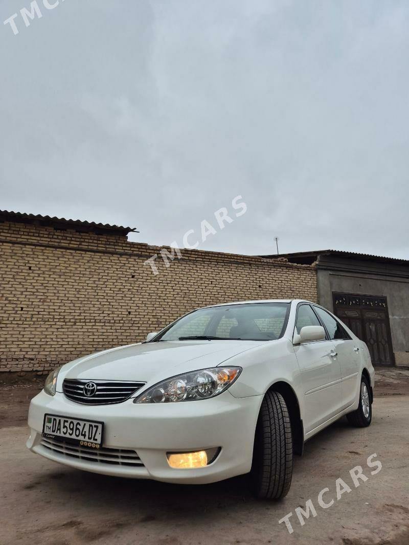 Toyota Camry 2005 - 156 000 TMT - Daşoguz - img 9