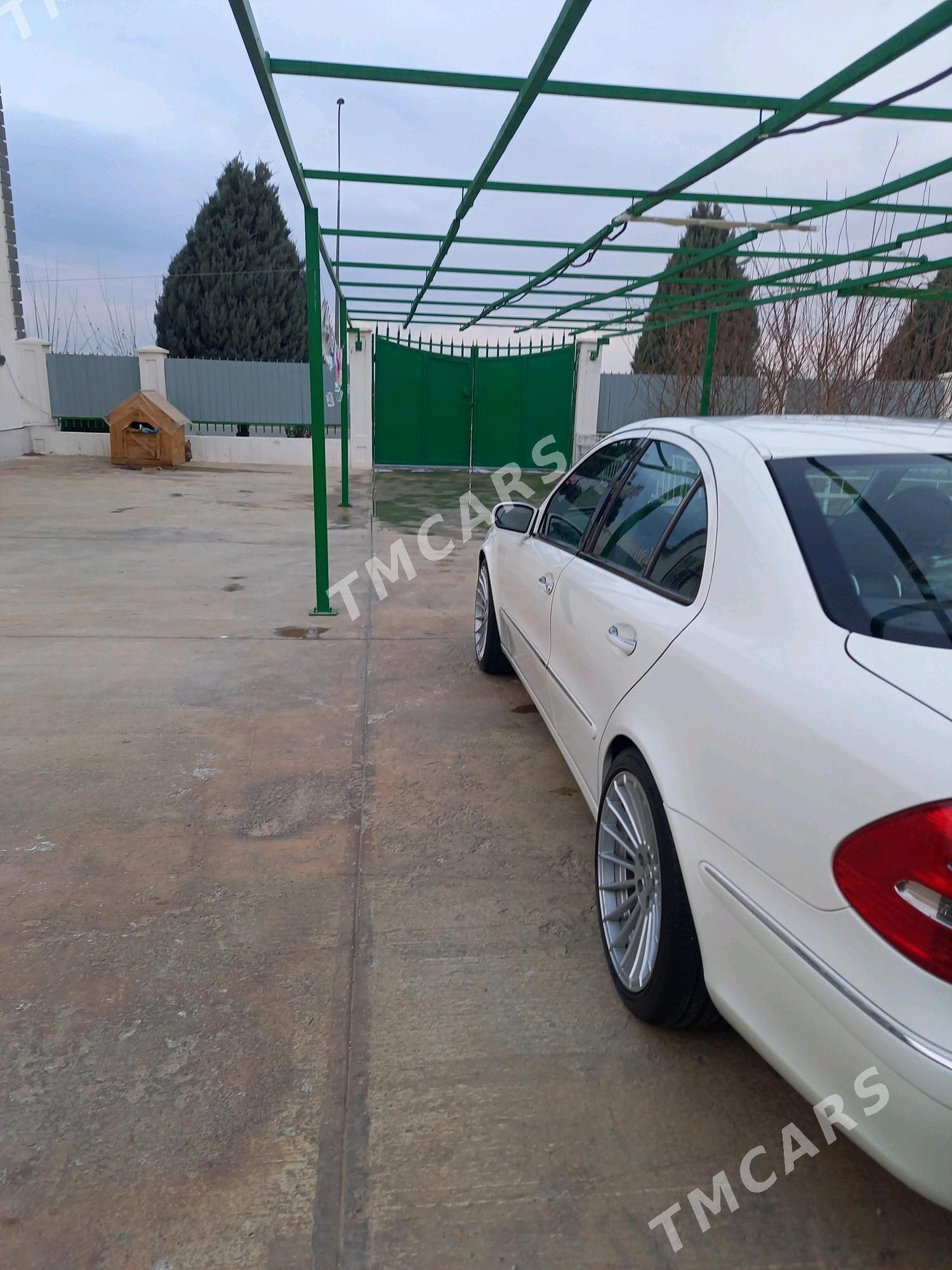 Mercedes-Benz E320 2004 - 150 000 TMT - Район ст. Аэропорта, ул. Гагарина - img 5