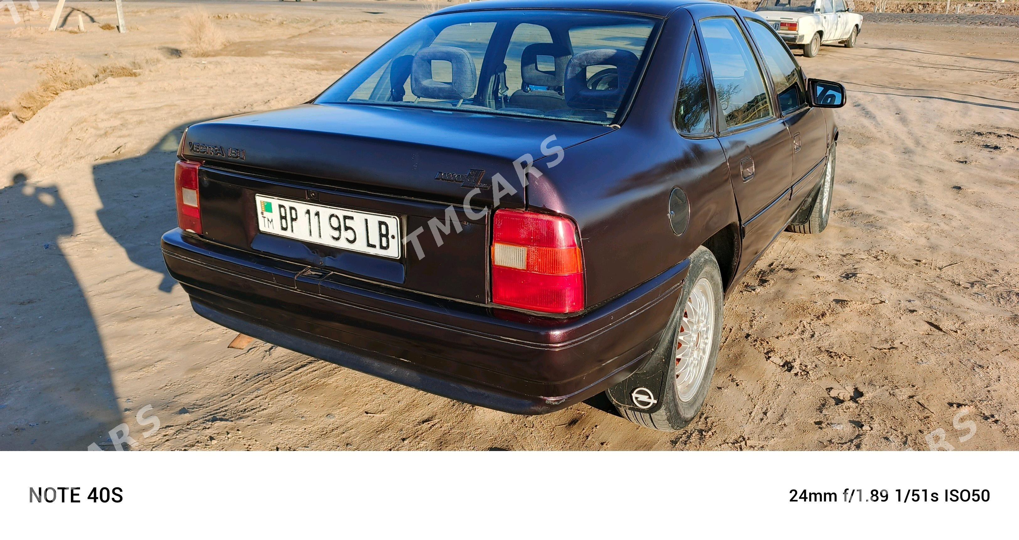 Opel Vectra 1992 - 20 000 TMT - Халач - img 4