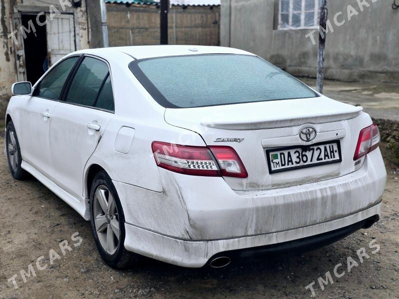 Toyota Camry 2010 - 190 000 TMT - Ашхабад - img 3