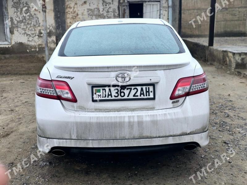 Toyota Camry 2010 - 190 000 TMT - Ашхабад - img 2