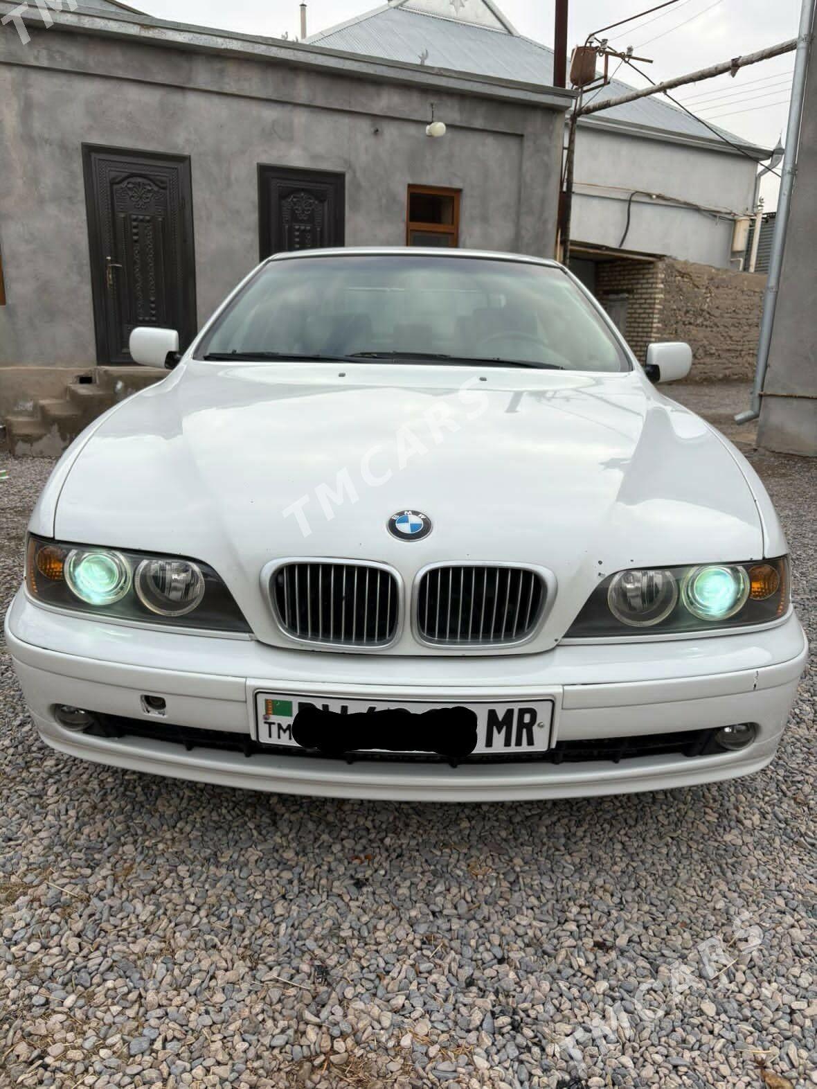 BMW E39 2002 - 100 000 TMT - Mary - img 2