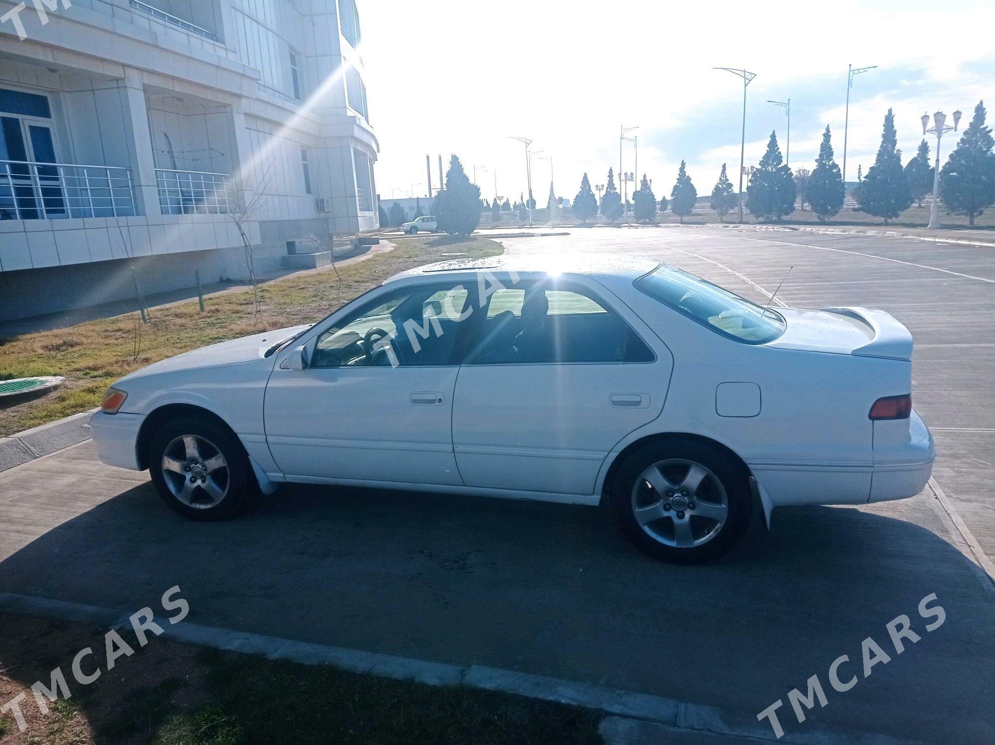 Toyota Camry 1998 - 100 000 TMT - Туркменбаши - img 3