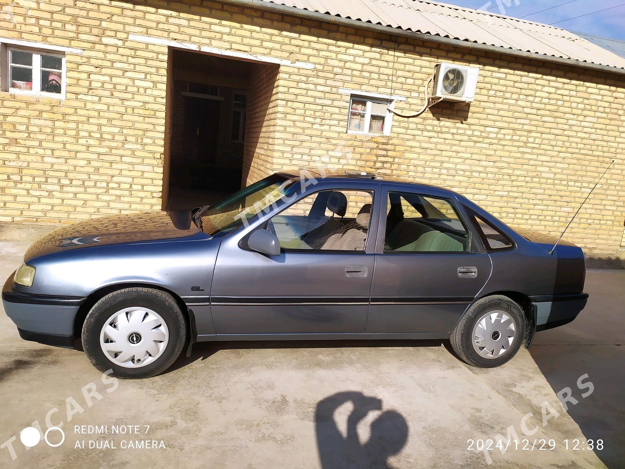 Opel Vectra 1992 - 31 000 TMT - Mary - img 6