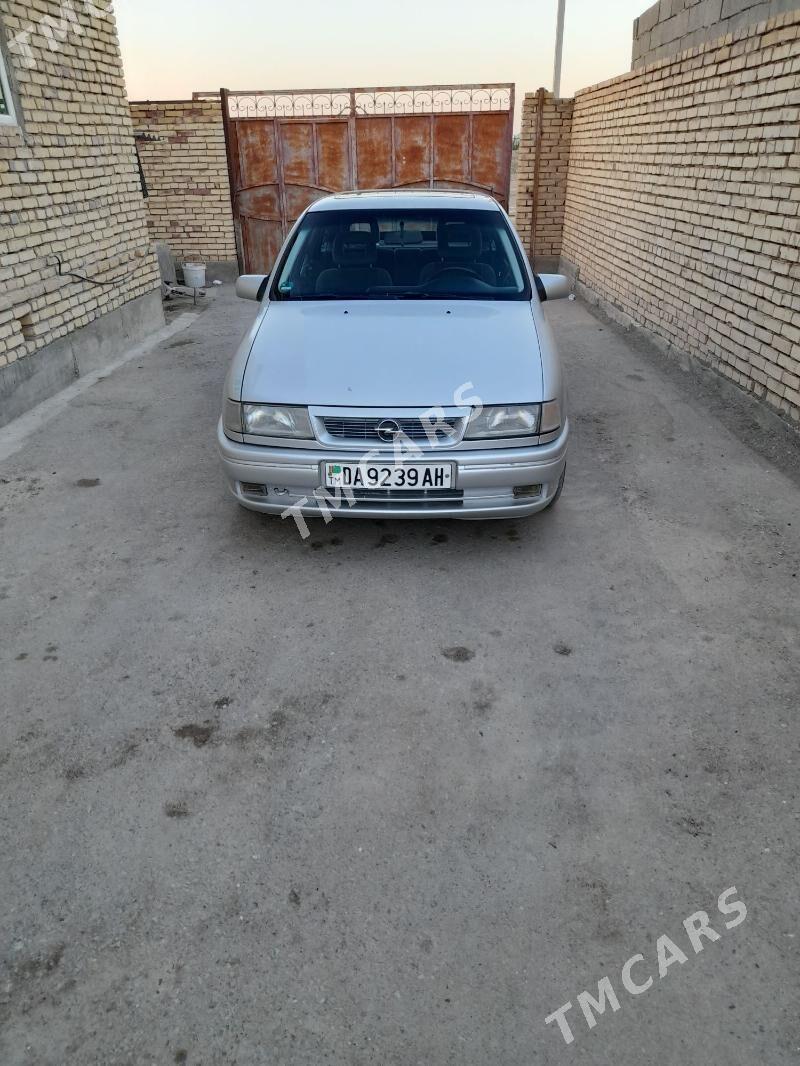 Opel Vectra 1994 - 55 000 TMT - Bedew - img 2