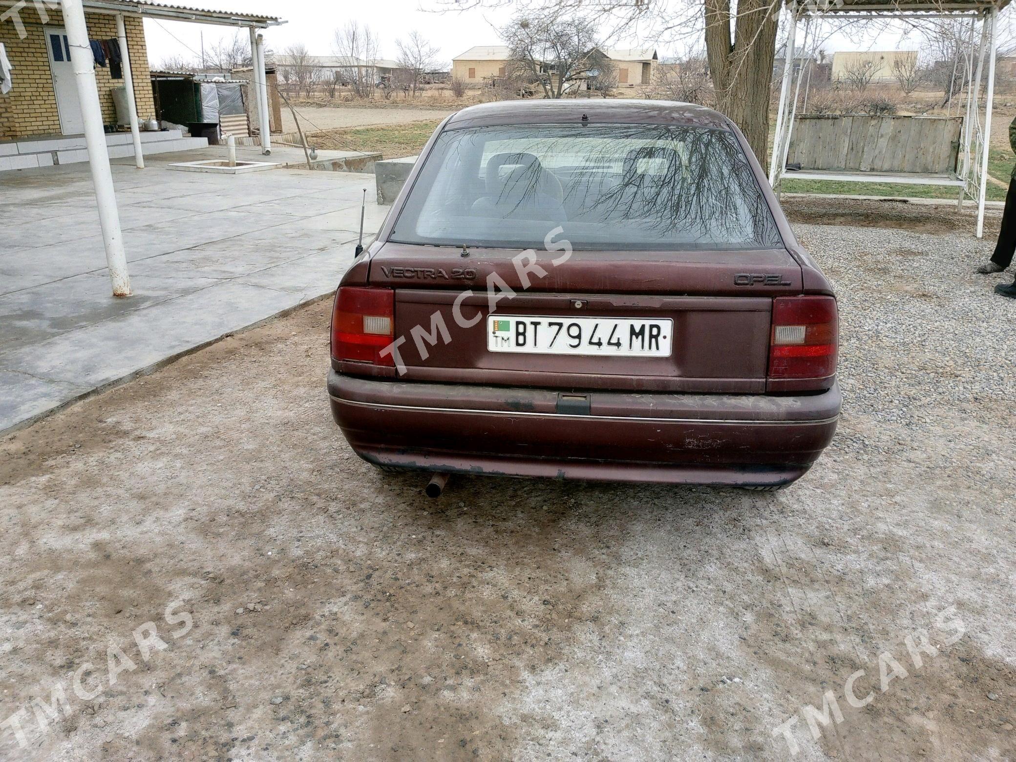 Opel Vectra 1993 - 24 000 TMT - Sakarçäge - img 4