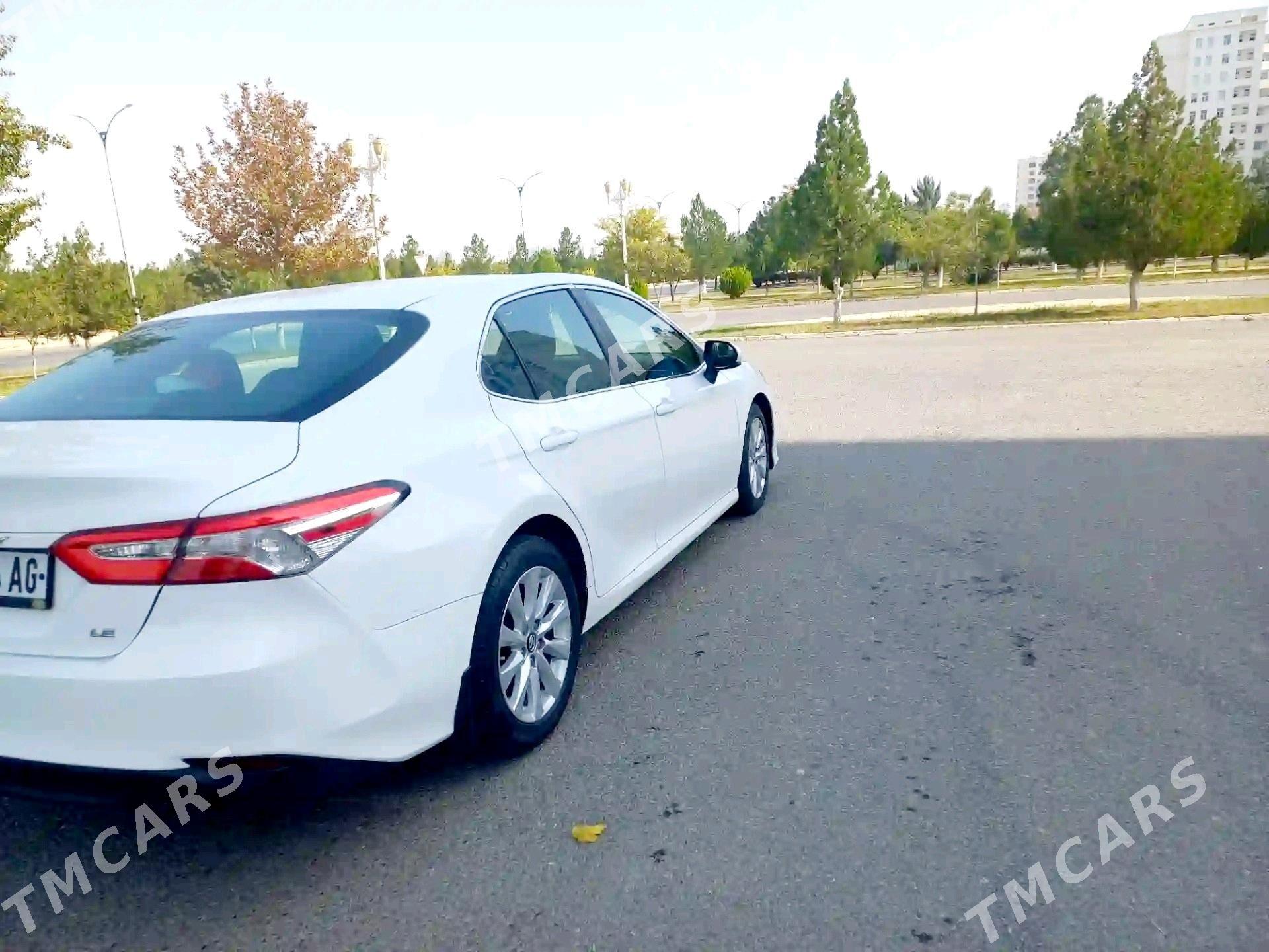 Toyota Camry 2018 - 275 000 TMT - Aşgabat - img 3