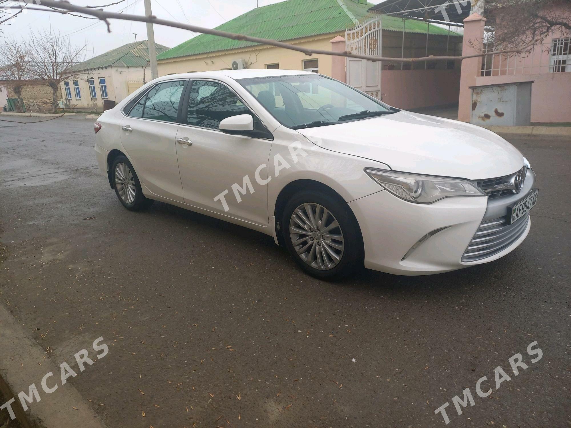 Toyota Camry 2017 - 200 000 TMT - Ашхабад - img 2