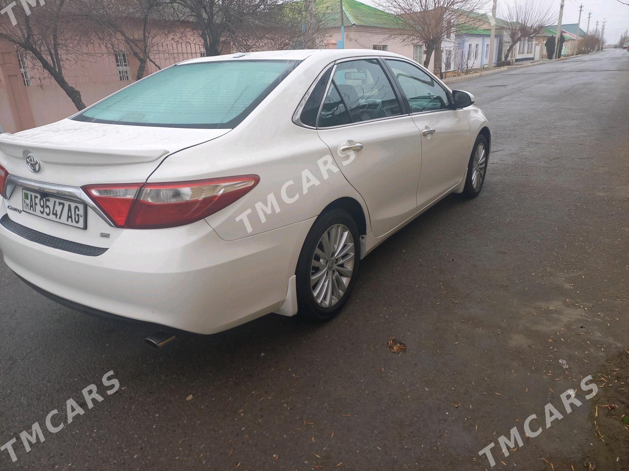 Toyota Camry 2017 - 200 000 TMT - Ашхабад - img 3