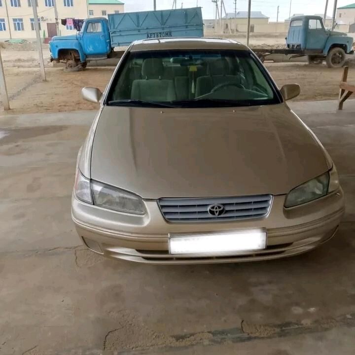 Toyota Camry 1999 - 115 000 TMT - Сакарчага - img 2