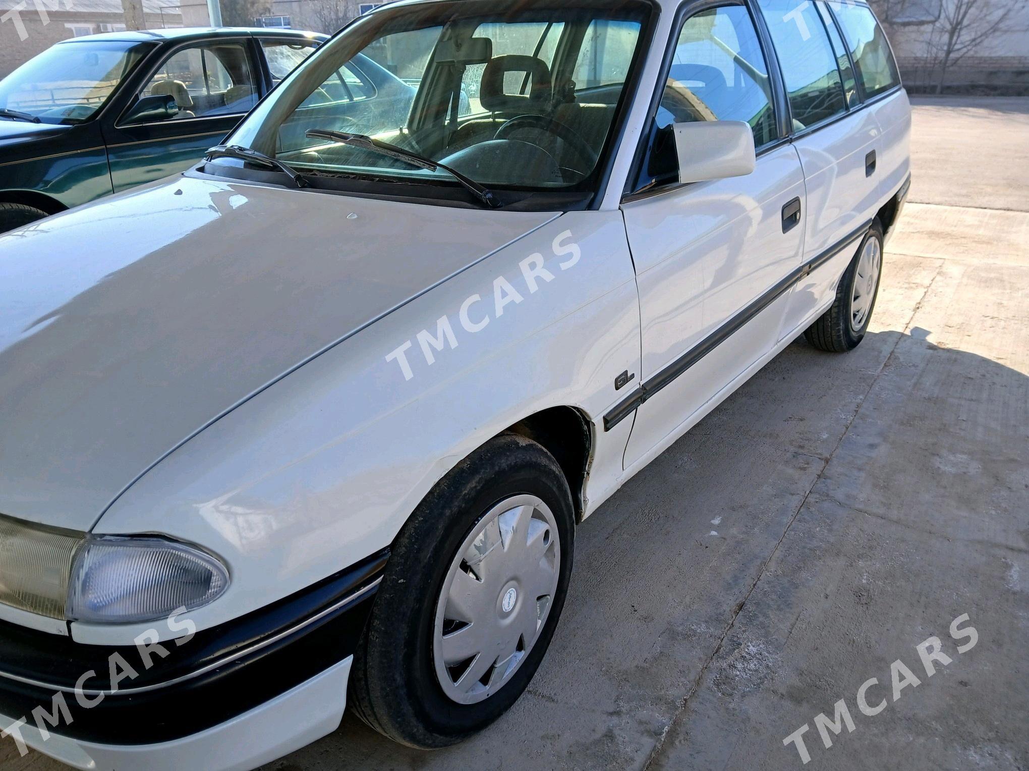 Opel Astra 1993 - 36 000 TMT - Gubadag - img 2