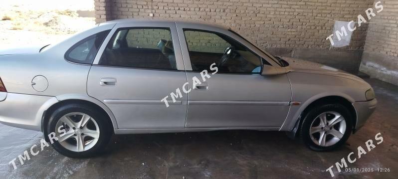 Opel Vectra 1998 - 50 000 TMT - Кака - img 5