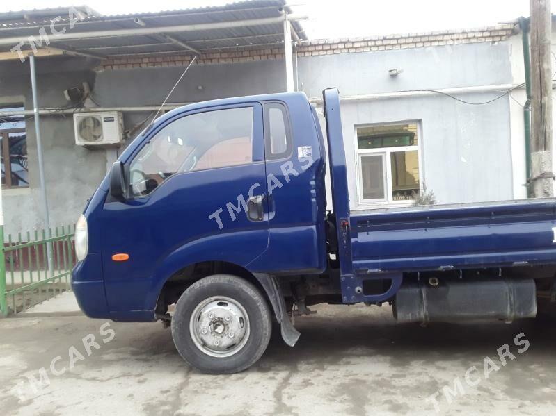 Kia Bongo 2009 - 160 000 TMT - Daşoguz - img 2