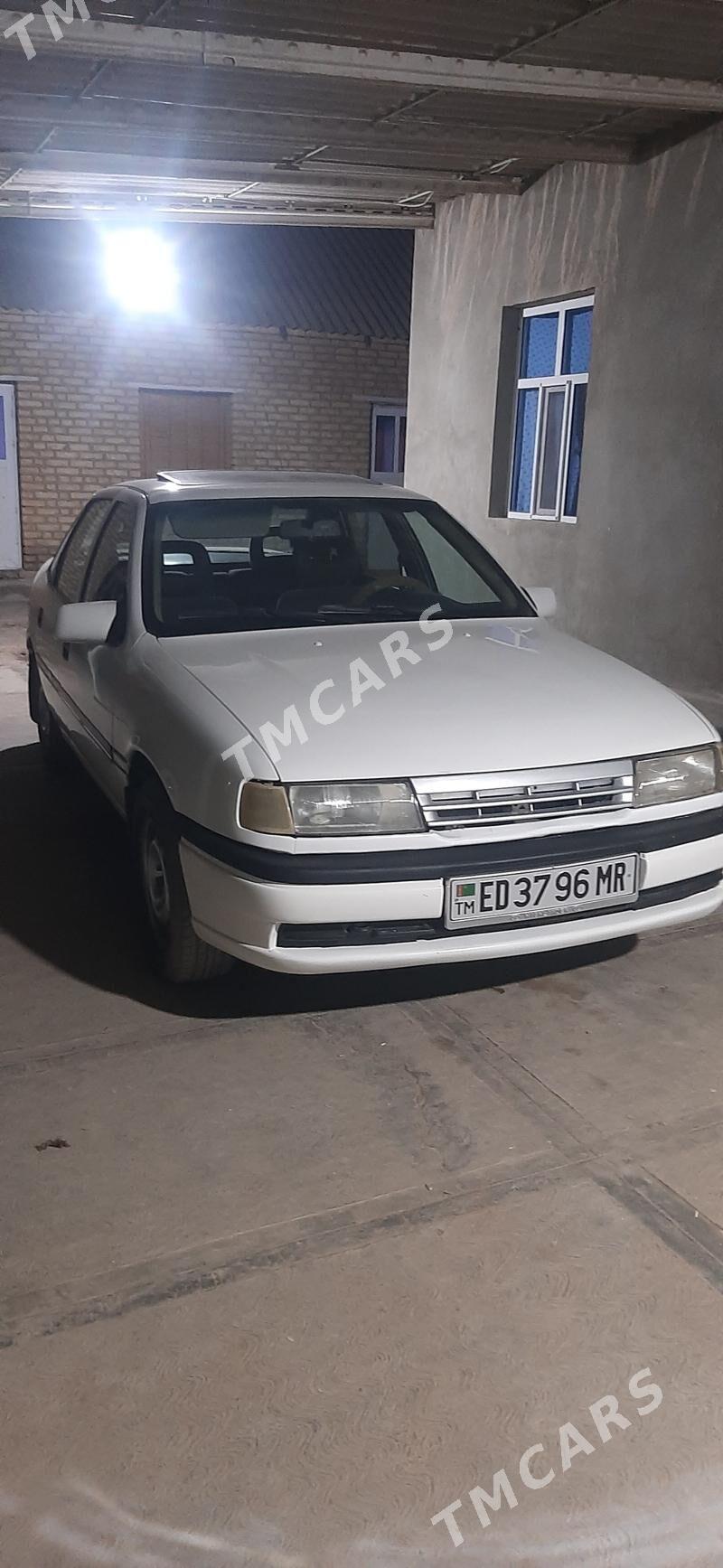 Opel Vectra 1992 - 27 000 TMT - Мургап - img 2