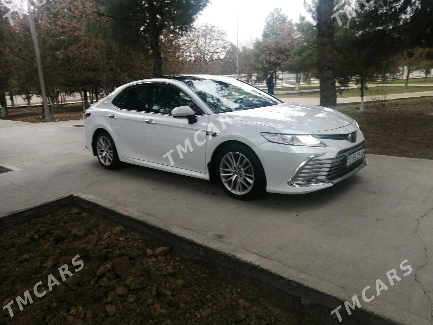 Toyota Camry 2019 - 328 000 TMT - Бедев - img 7