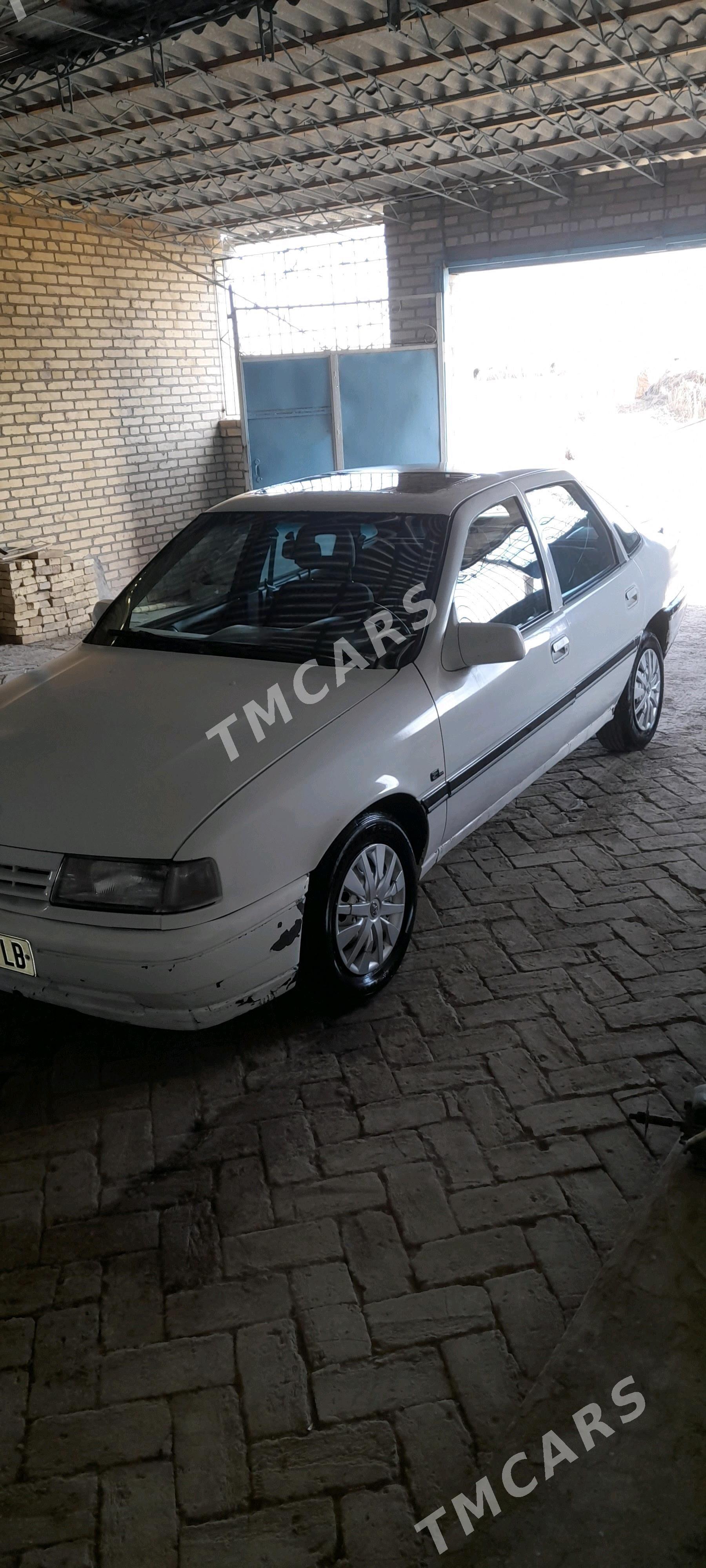 Opel Vectra 1993 - 21 000 TMT - Халач - img 4