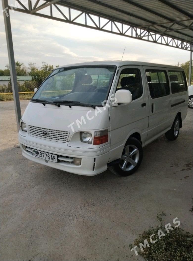 Toyota Hiace 2001 - 120 000 TMT - Анев - img 2