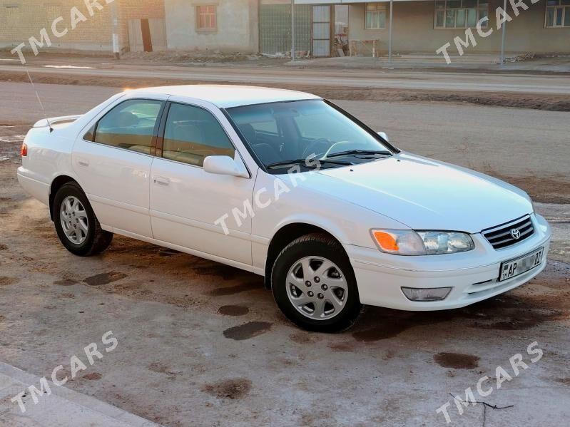 Toyota Camry 2000 - 135 000 TMT - Кёнеургенч - img 2