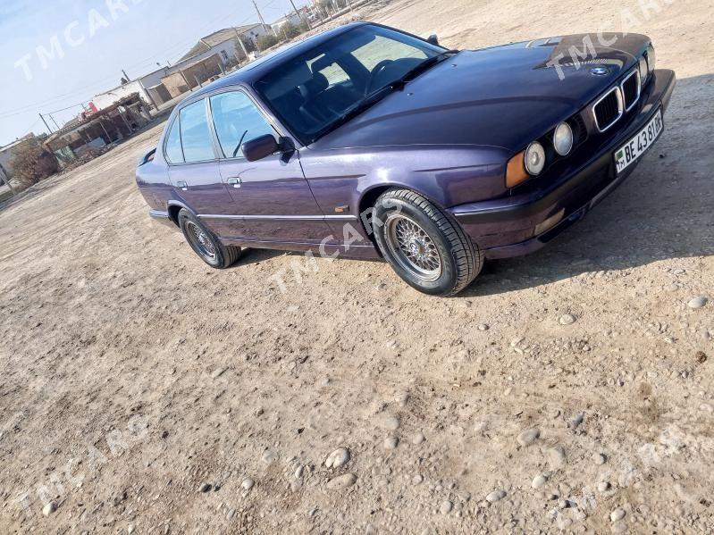 BMW 525 1990 - 50 000 TMT - Этрек - img 2