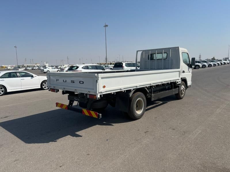 Mitsubishi Canter 2024 - 515 000 TMT - Aşgabat - img 9