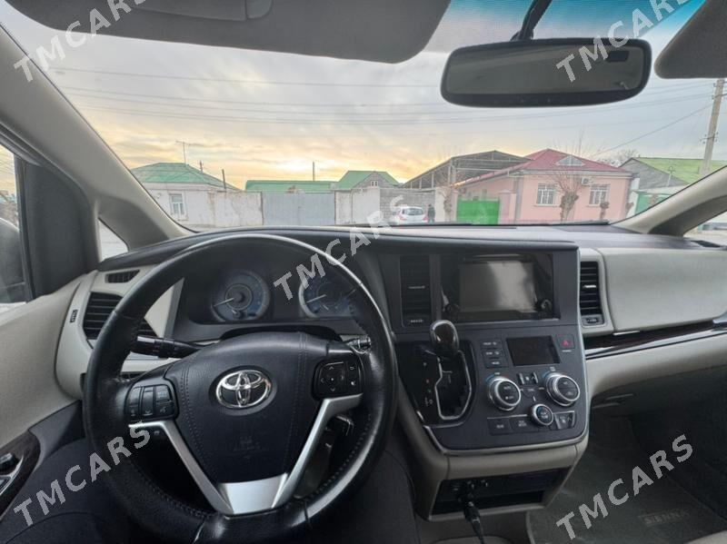 Toyota Sienna 2016 - 350 000 TMT - Aşgabat - img 3