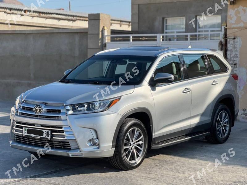 Toyota Highlander 2019 - 430 000 TMT - Балканабат - img 4