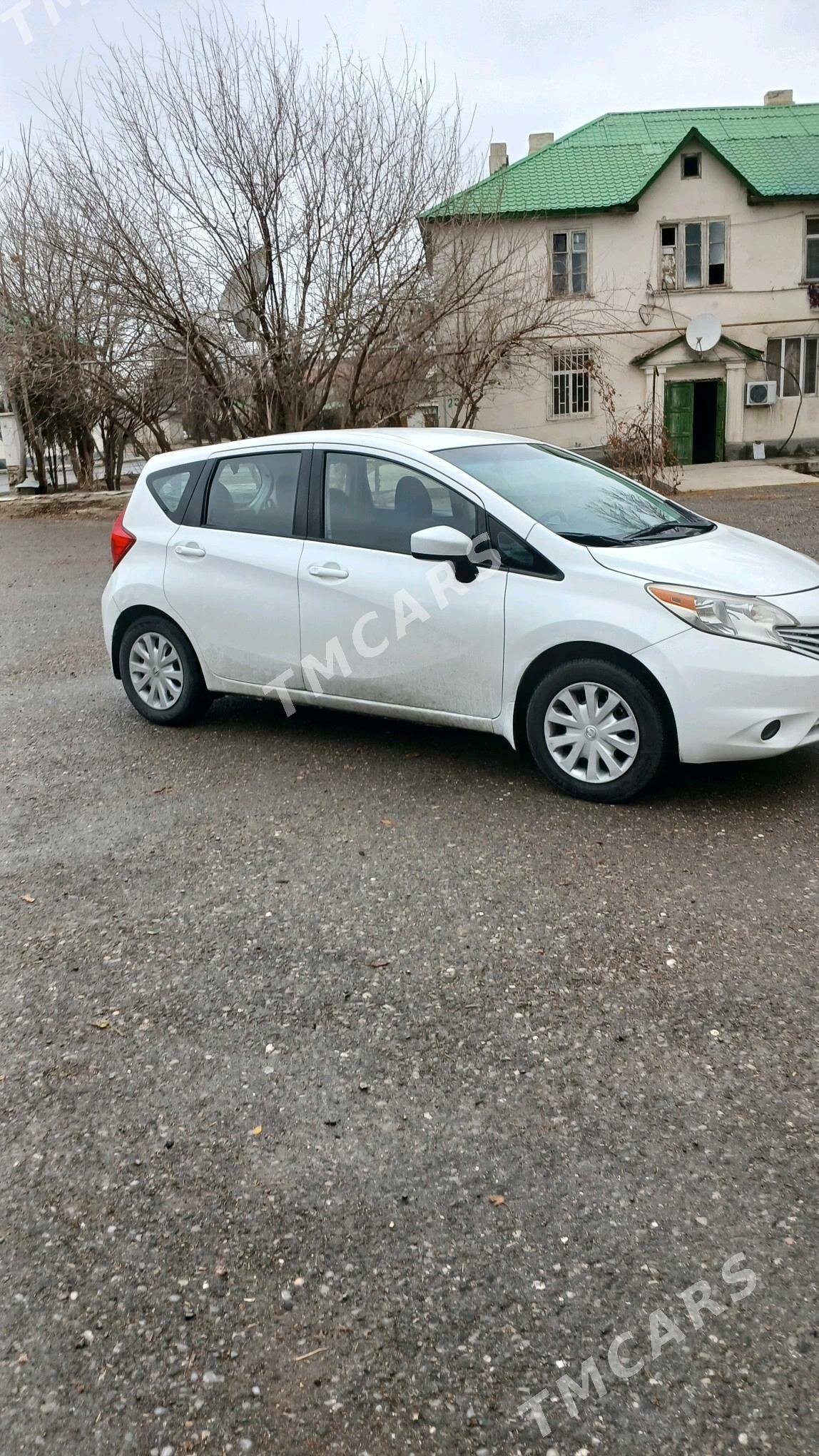 Nissan Versa 2015 - 112 000 TMT - Гуртли - img 2