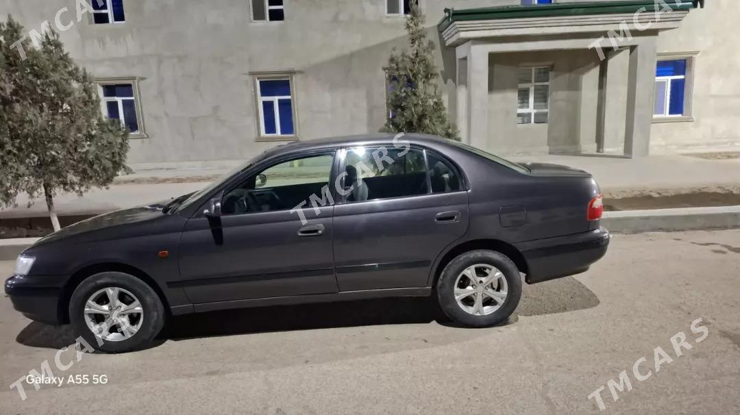 Toyota Carina 1995 - 60 000 TMT - Daşoguz - img 3