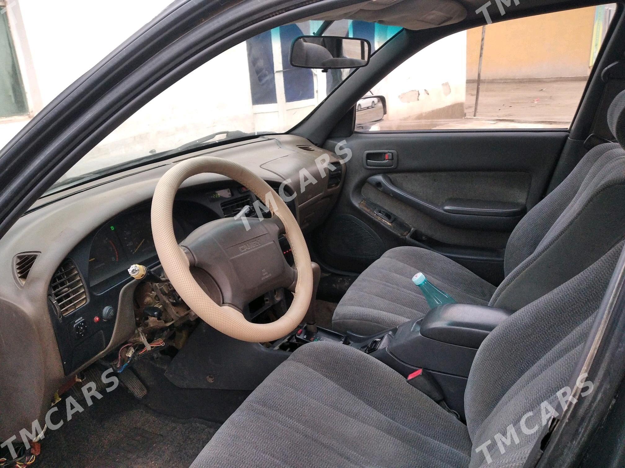 Toyota Camry 1991 - 42 000 TMT - Кёнеургенч - img 5