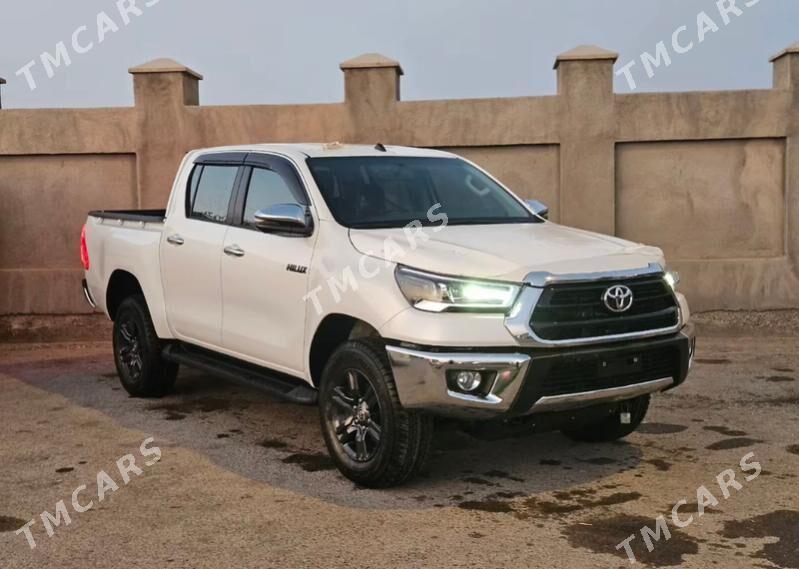 Toyota Hilux 2025 - 730 000 TMT - Türkmenabat - img 6