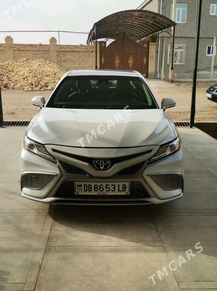 Toyota Camry 2018 - 360 000 TMT - Туркменабат - img 4