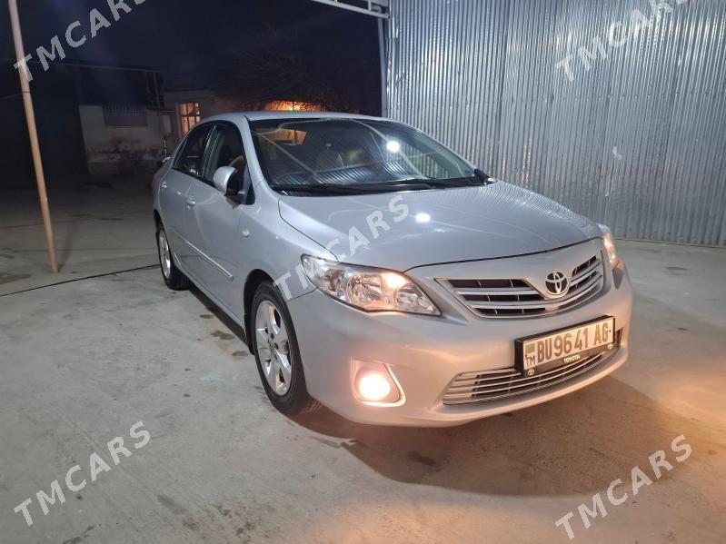 Toyota Corolla 2011 - 165 000 TMT - Arçabil şaýoly - img 4