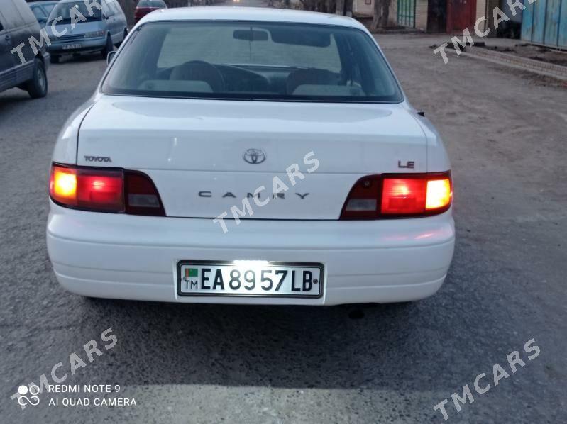 Toyota Camry 1996 - 80 000 TMT - Халач - img 9