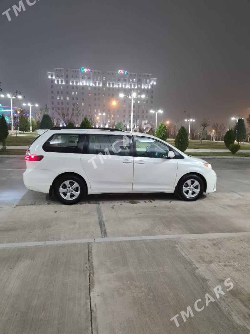 Toyota Sienna 2019 - 375 000 TMT - Aşgabat - img 2