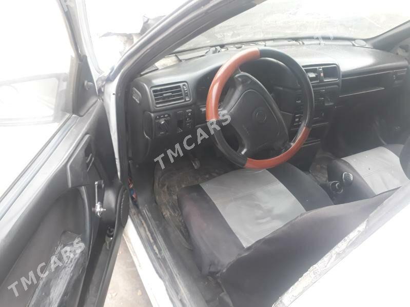 Opel Vectra 1993 - 13 000 TMT - Туркменабат - img 6