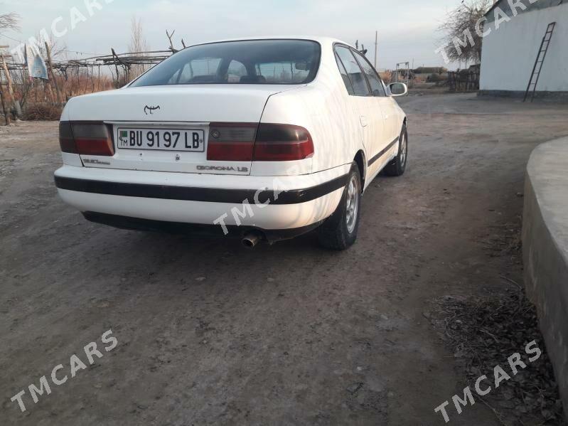 Toyota Corona 1995 - 45 000 TMT - Достлук - img 3