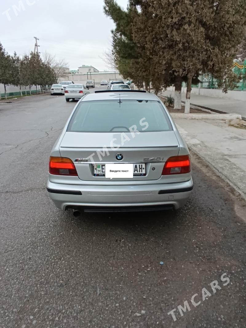 BMW E39 2001 - 135 000 TMT - Aşgabat - img 4